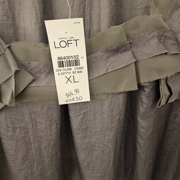 Ann Taylor Loft Gray Sheer Baby Doll Top - NWT - Size XL - Picture 9 of 9